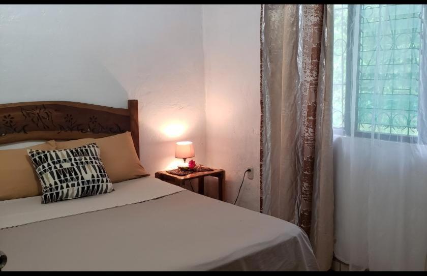 Hostal Cecilia Puerto Viejo de Talamanca Екстериор снимка
